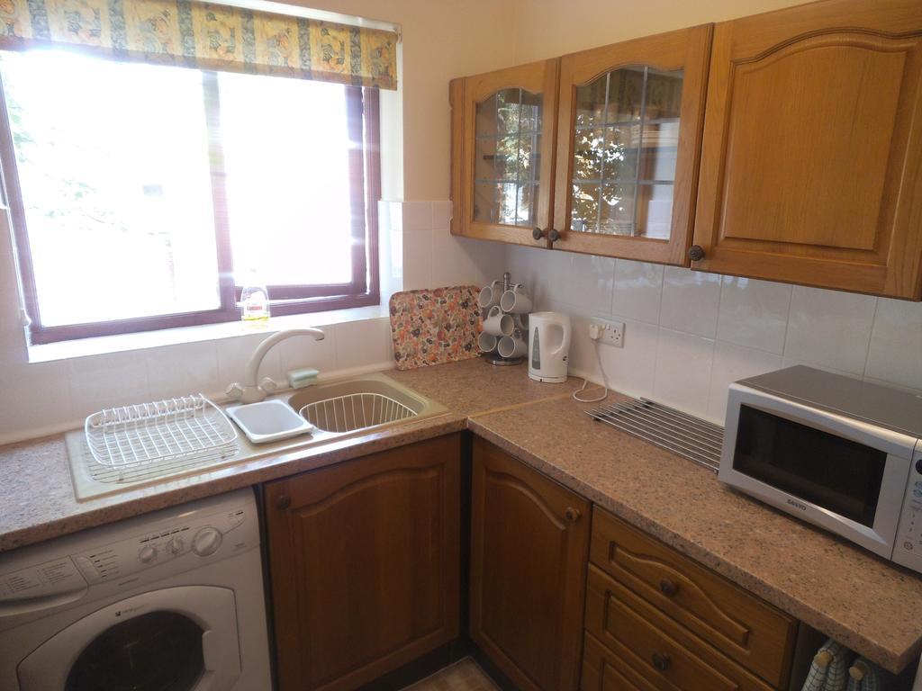 Quayside Close Holiday Apartments Poole Zimmer foto