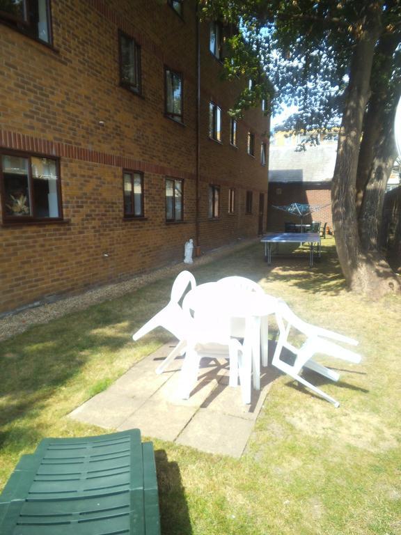 Quayside Close Holiday Apartments Poole Zimmer foto